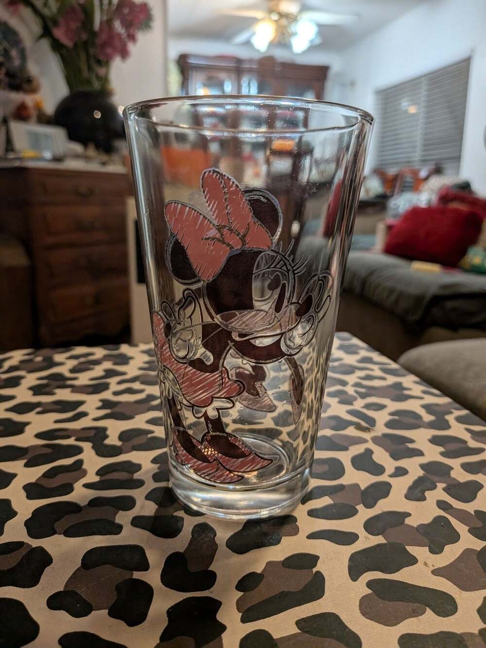 Disney Minnie Mouse Pint Glass